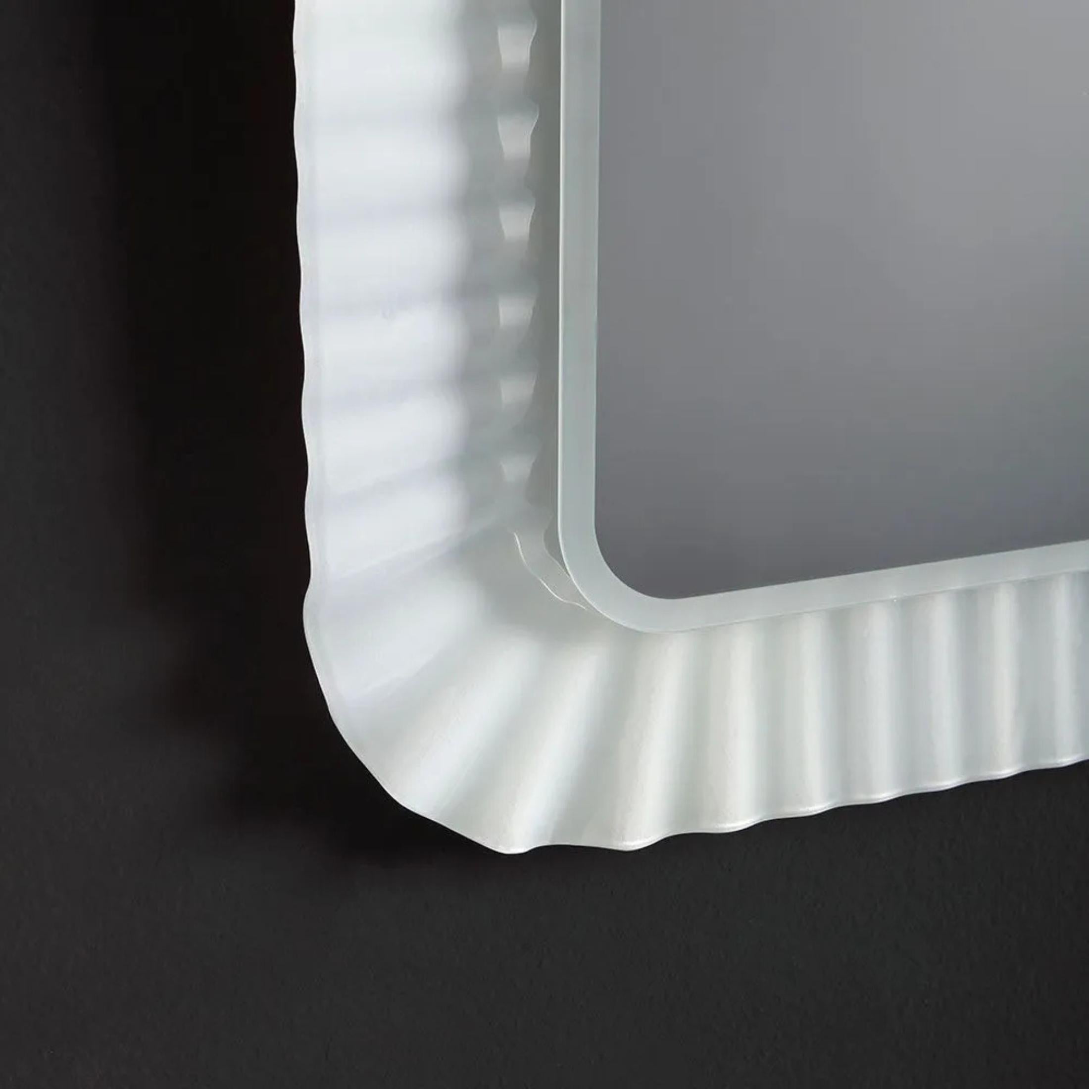 Specchio led rettangolare "Redding" con cornice in vetro fuso reversibile cm 94x68