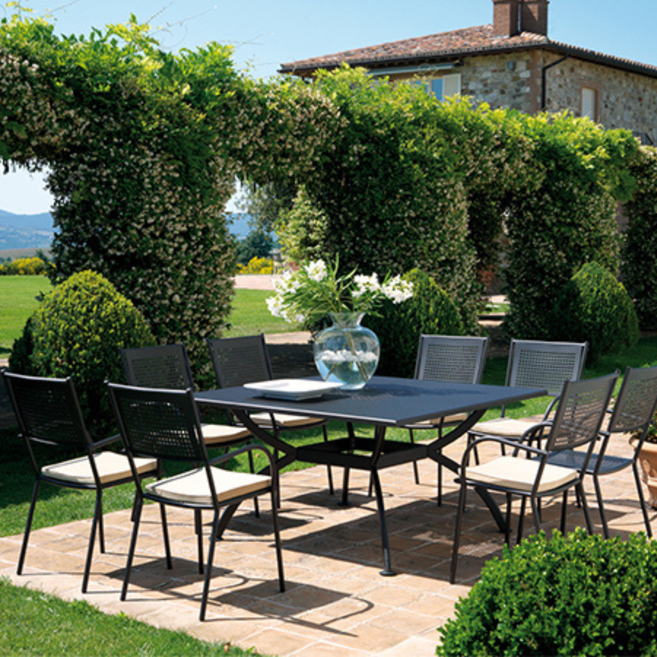 Set di sedie moderne da giardino "Summertime" in metallo verniciato impilabili cm 49x57 95h