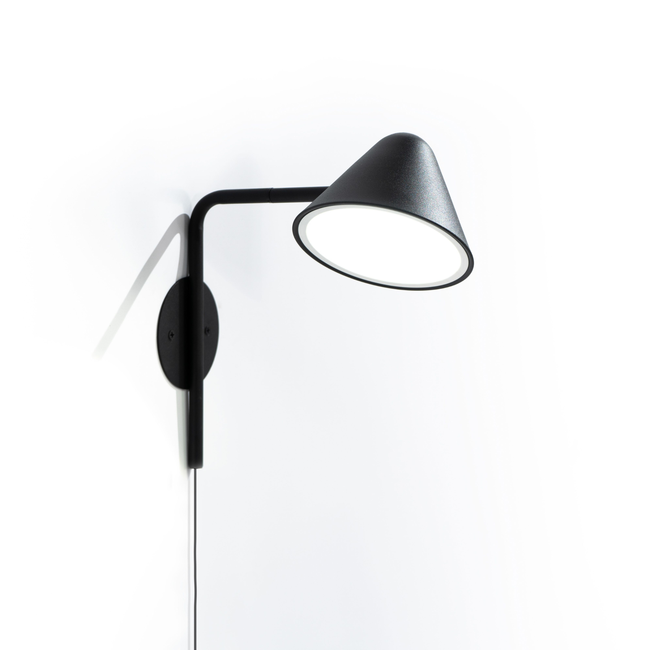 Lampe en métal avec abat-jour "Antares" pour sol, table et suspension