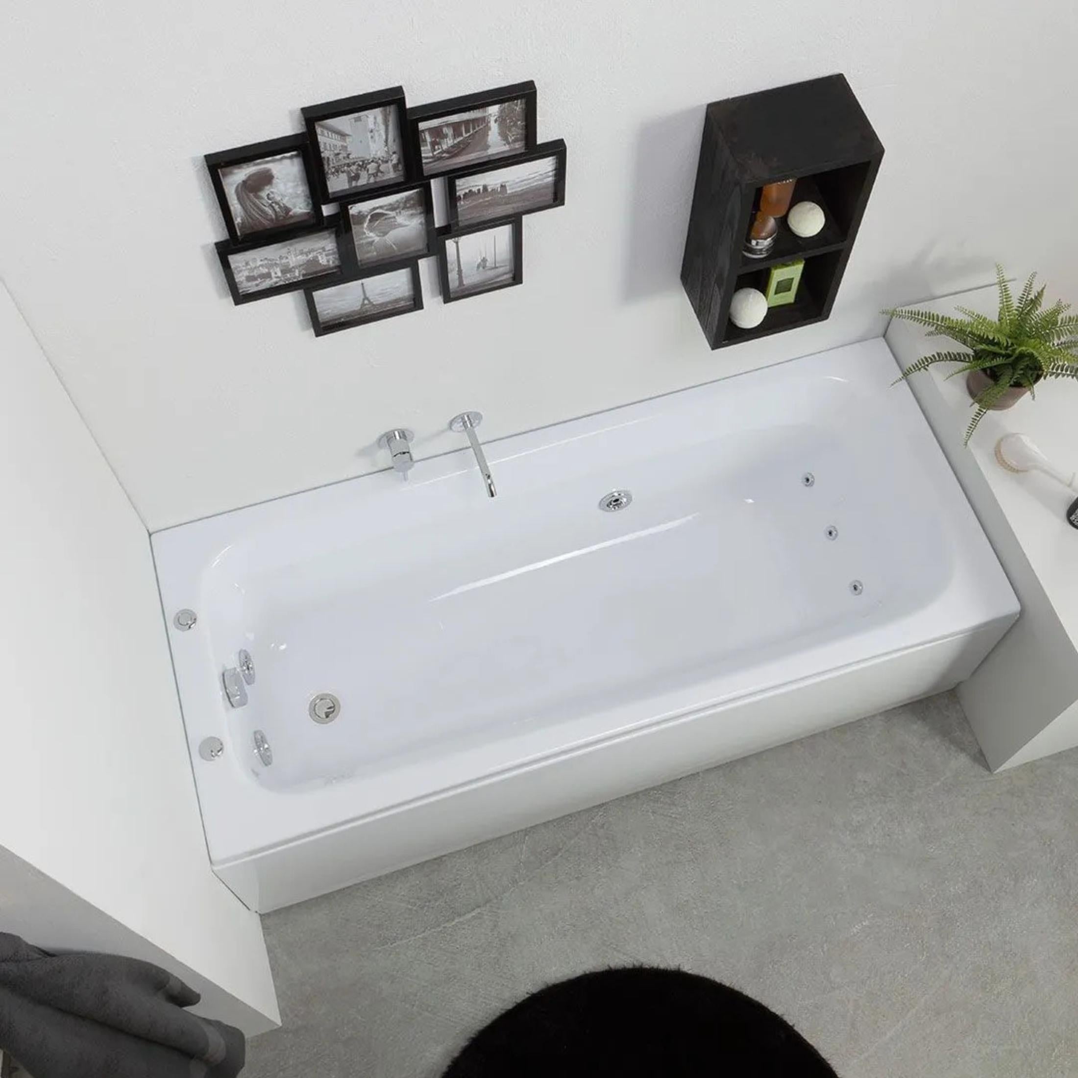 Vasca da bagno idromassaggio "Elsa" da incasso tra 3 muri in acrilico cm 170x70 58h