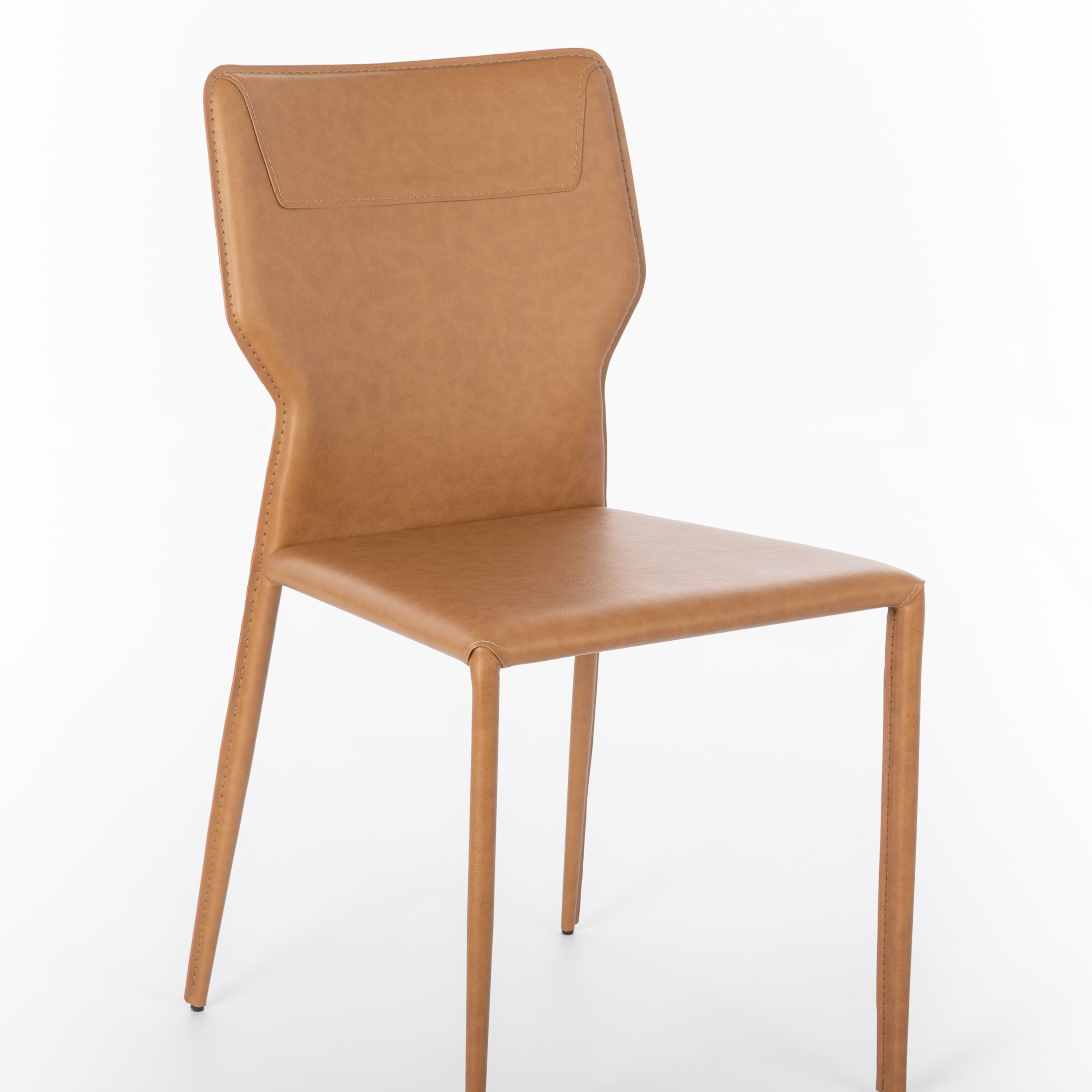 Silla moderna "Kim" símil piel con patas de metal 44x56 cm 86,5h