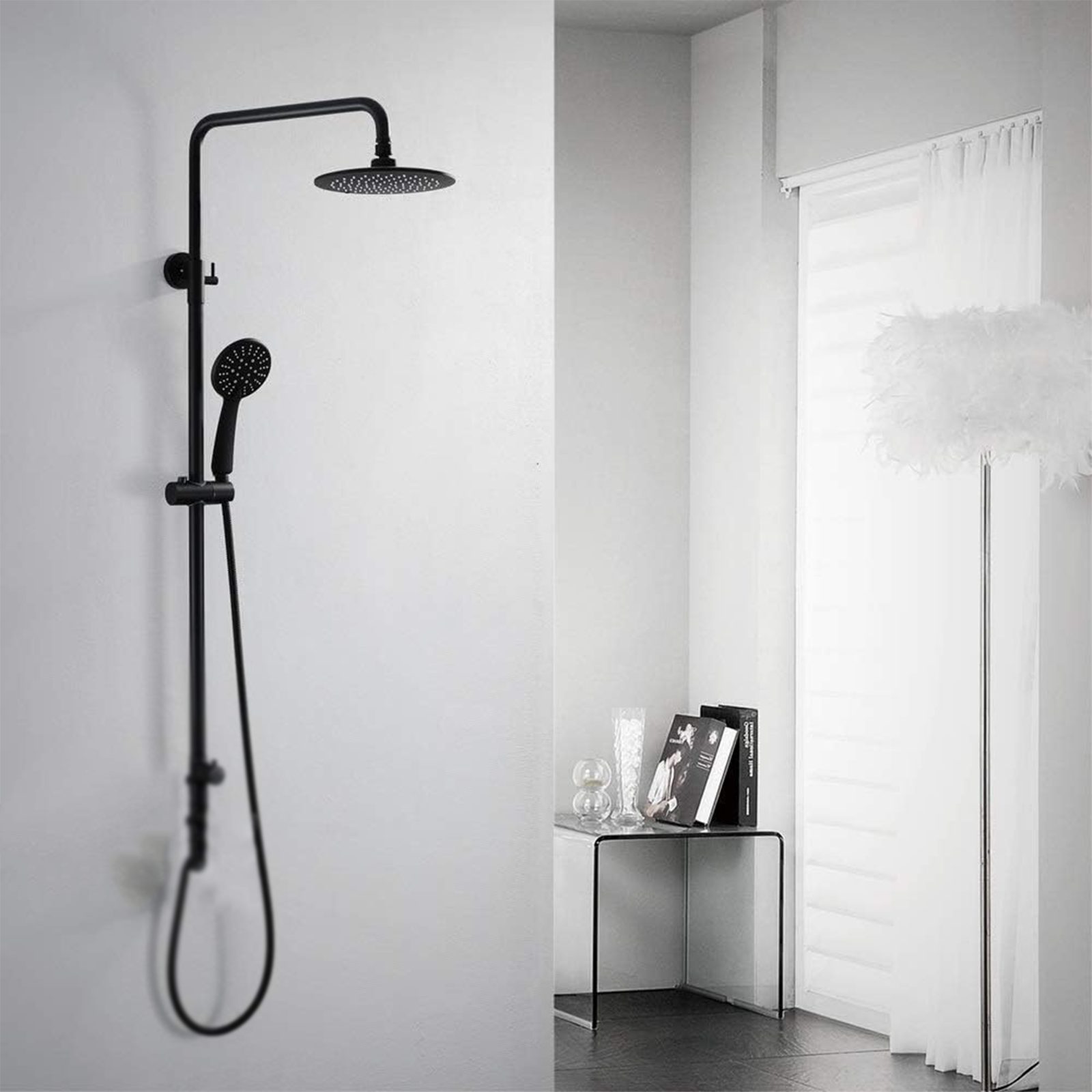 Colonne de douche orientable en aluminium noir mat avec douchette monojet et barre coulissante