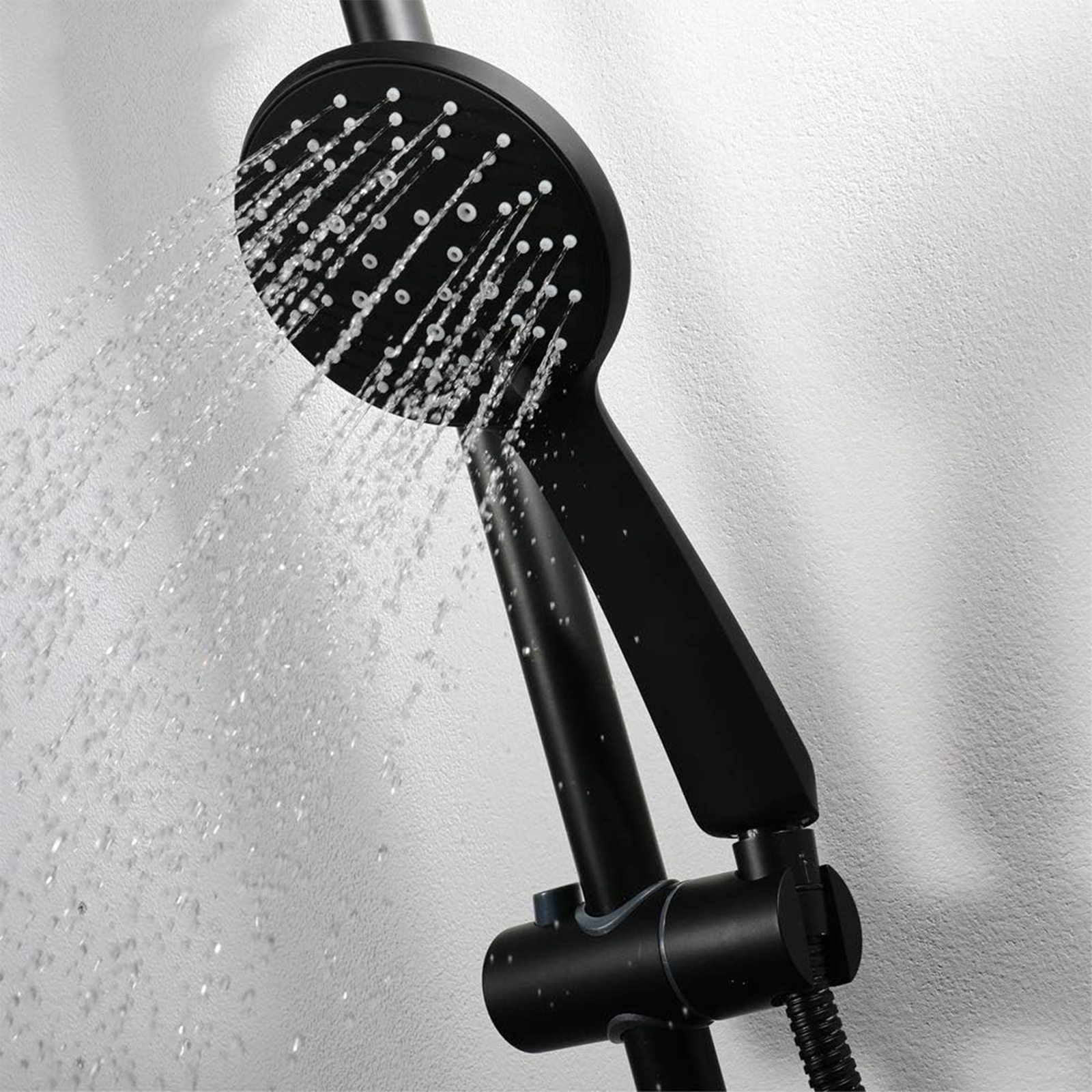 Colonne de douche orientable en aluminium noir mat avec douchette monojet et barre coulissante