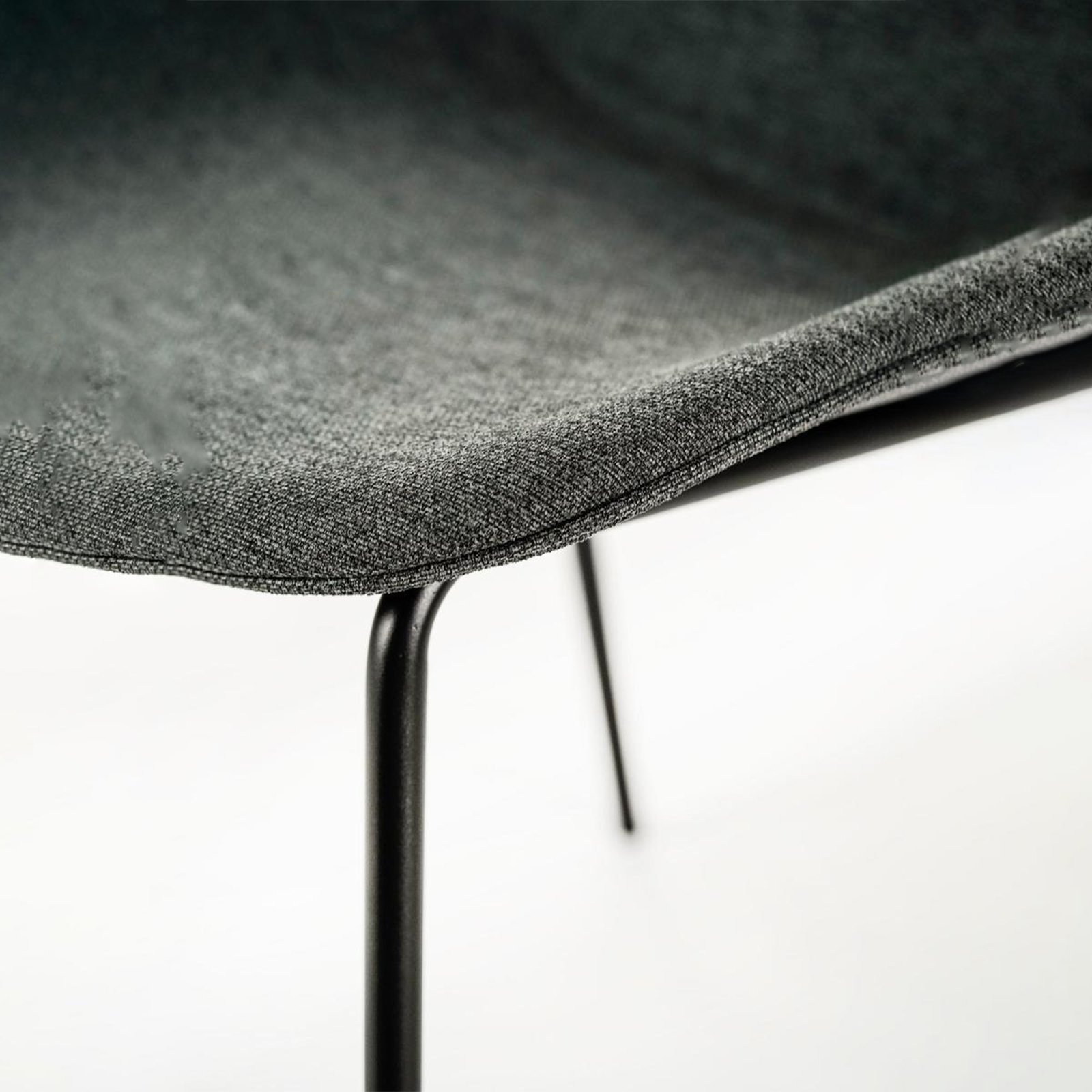 Chaise élégante et moderne en tissu "Eva" 46x57 cm 80h