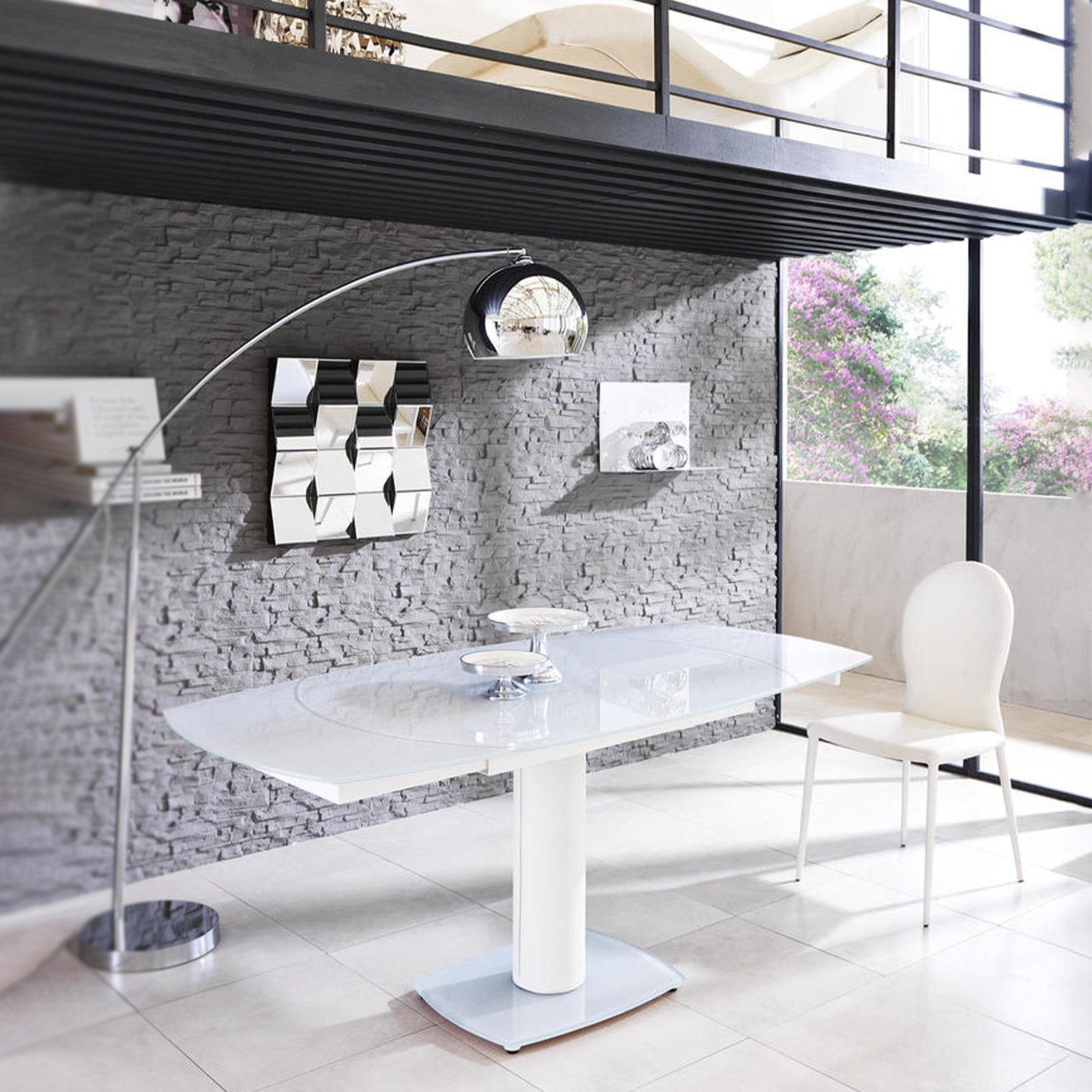 Mesa extensible "Kyoto" de cristal texturizado con patas de metal 120/180x90 cm 76h