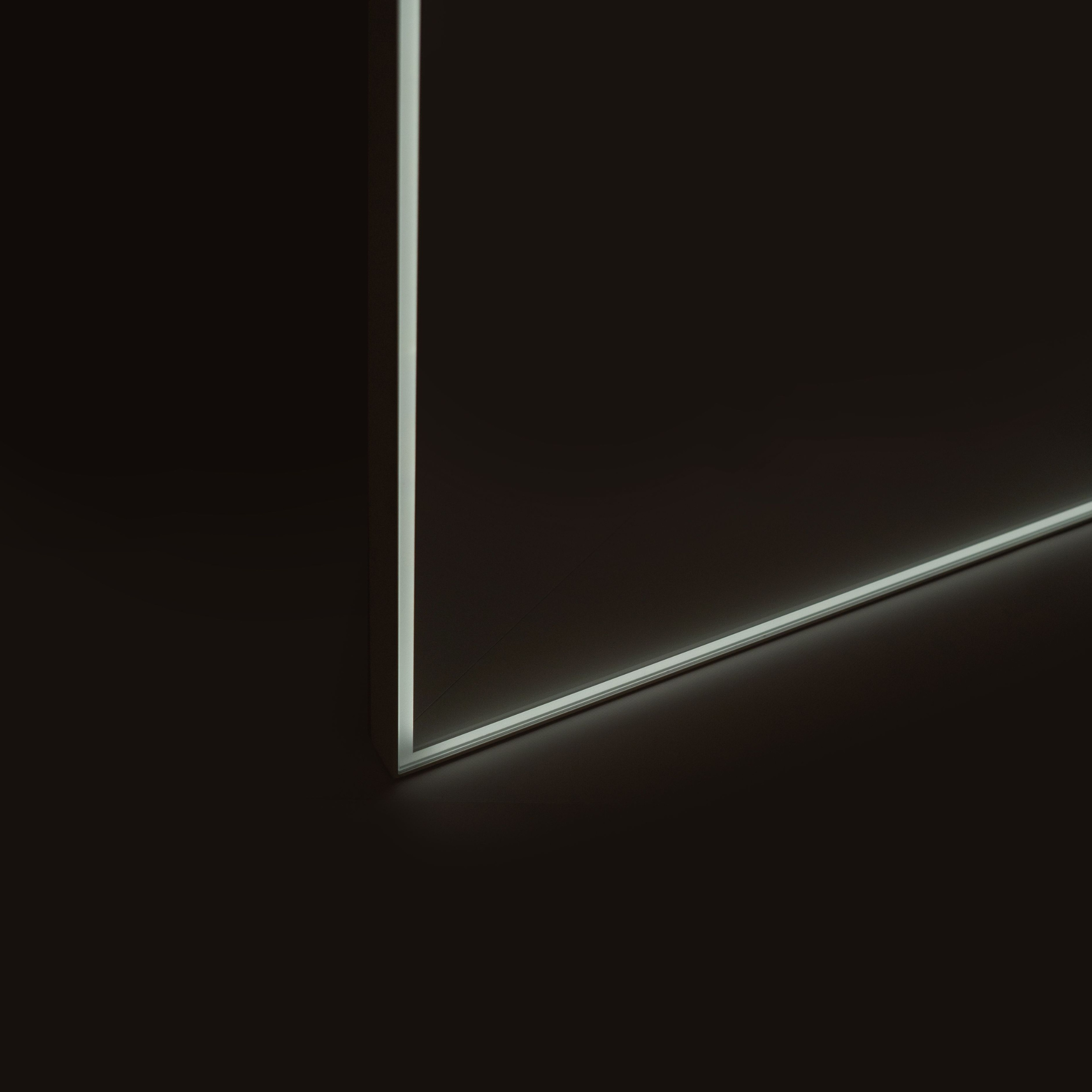 Espejo de pared LED "Lux" marco aluminio rectangular 150x5 cm 60h