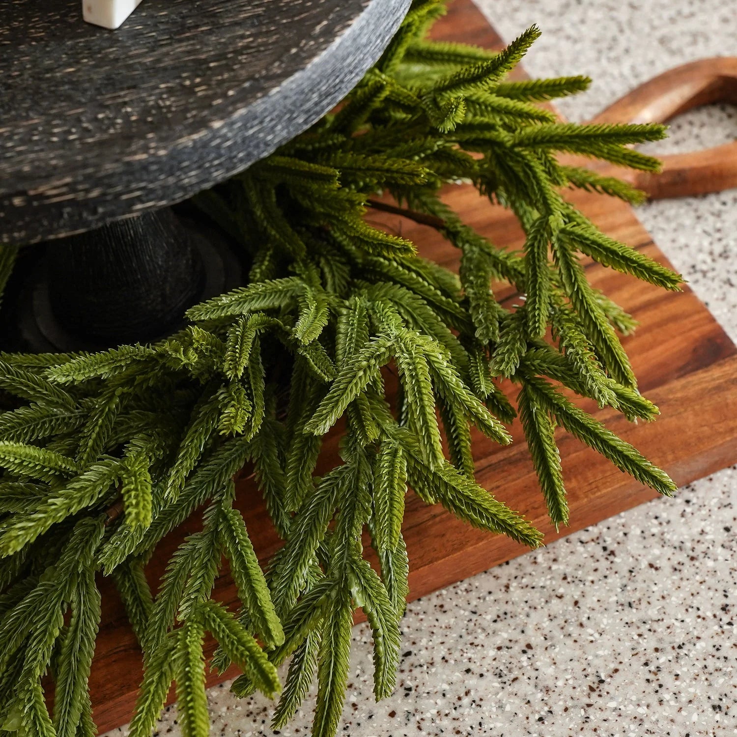 Ghirlanda natalizia Norfolk pine "Liam" in PE effetto Real Touch da Ø 60 cm