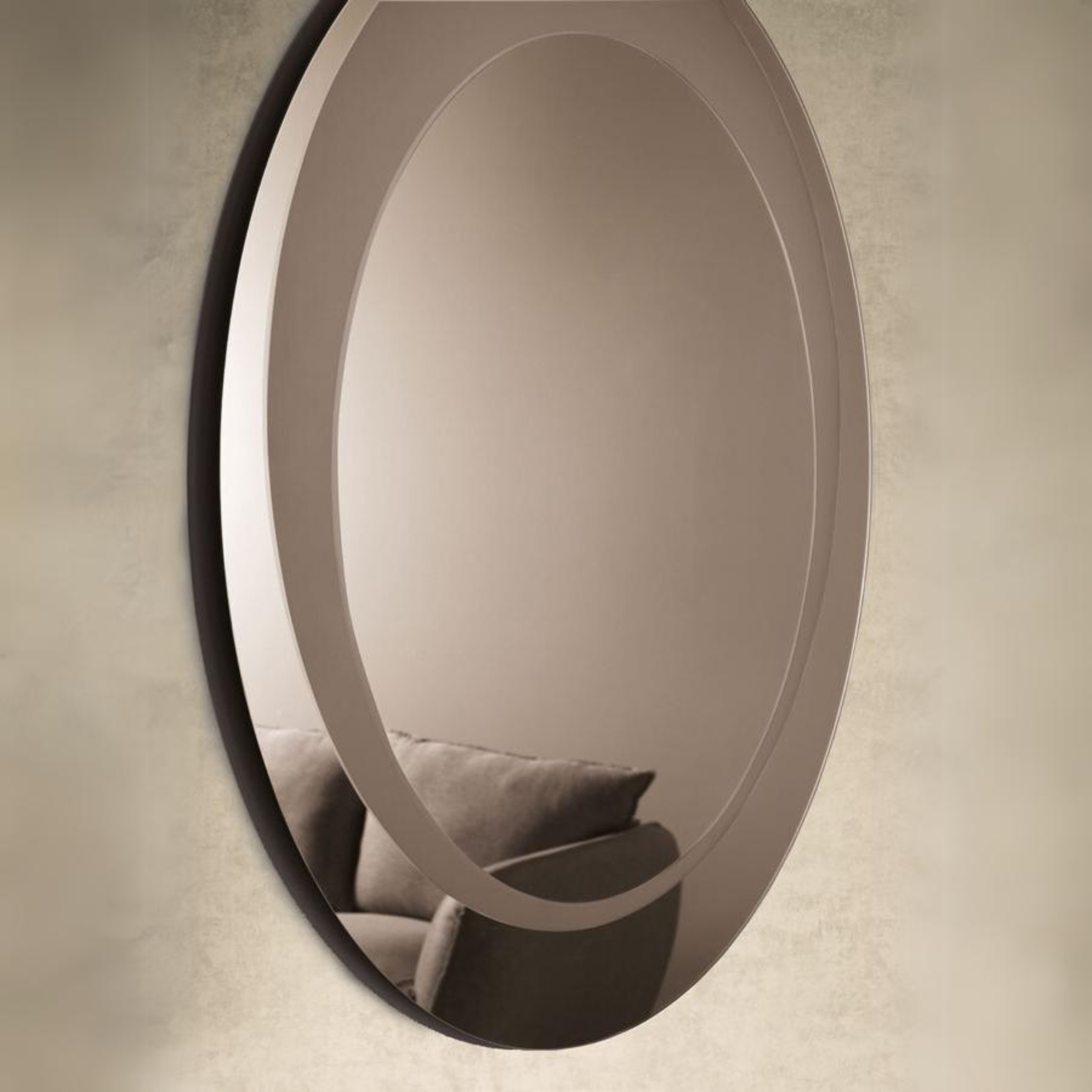 Espejo de pared redondo "Levi" con elegante decoración arenada