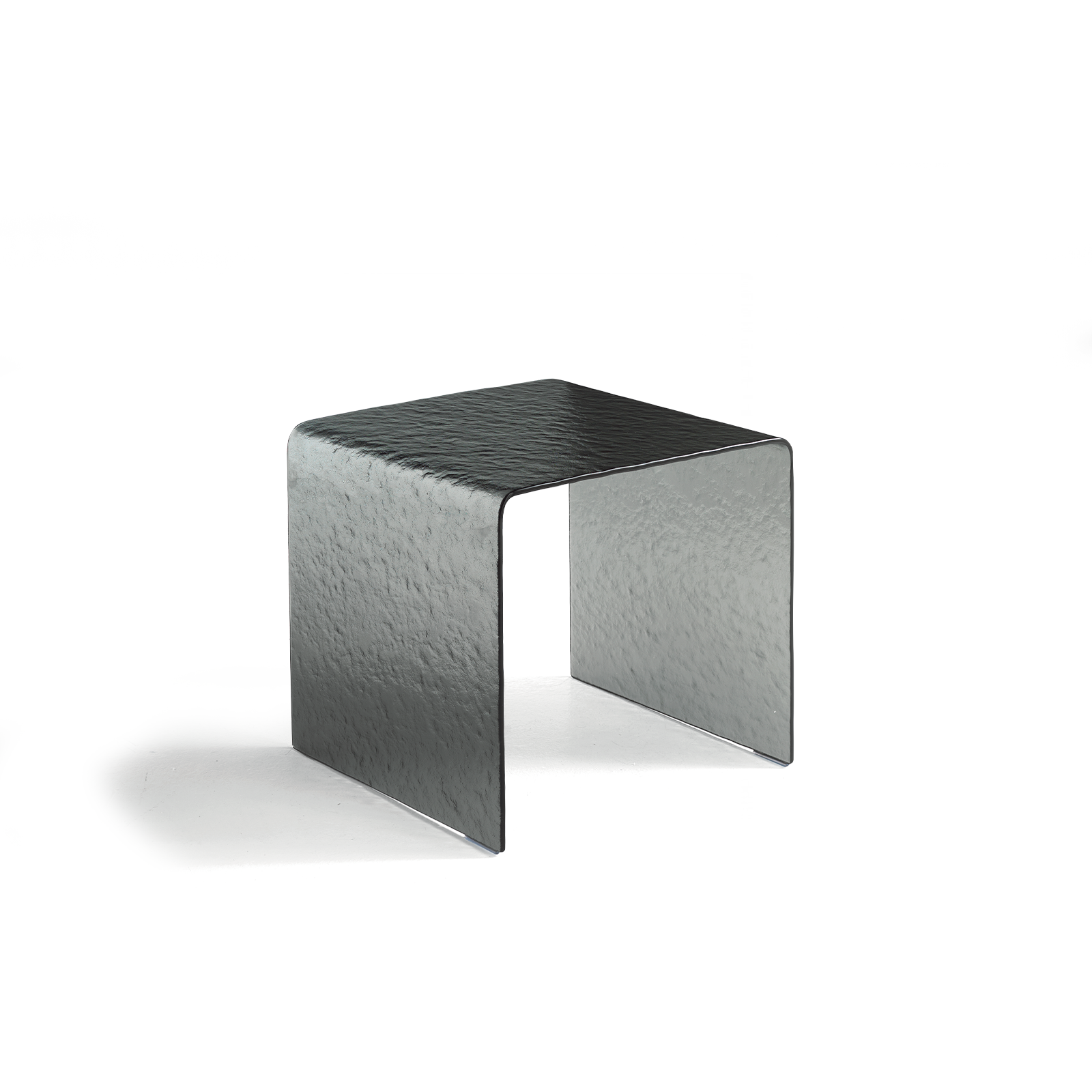 Elegante mesa baja "Plinio" de cristal transparente martillado curvado 45x45 cm 48h