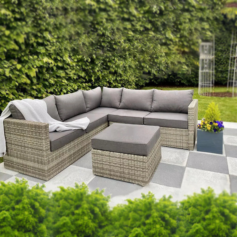 Salotto per esterno in polirattan Lounge completo di divano e tavolino per giardino e veranda