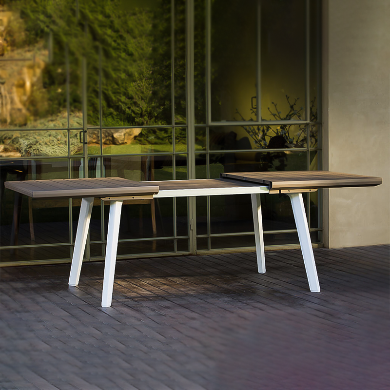 Tavolo da esterno estensibile in resina rettangolare Harmony con doghe effetto legno cm 241x100 76h